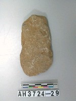 藏品(打製石斧)的圖片